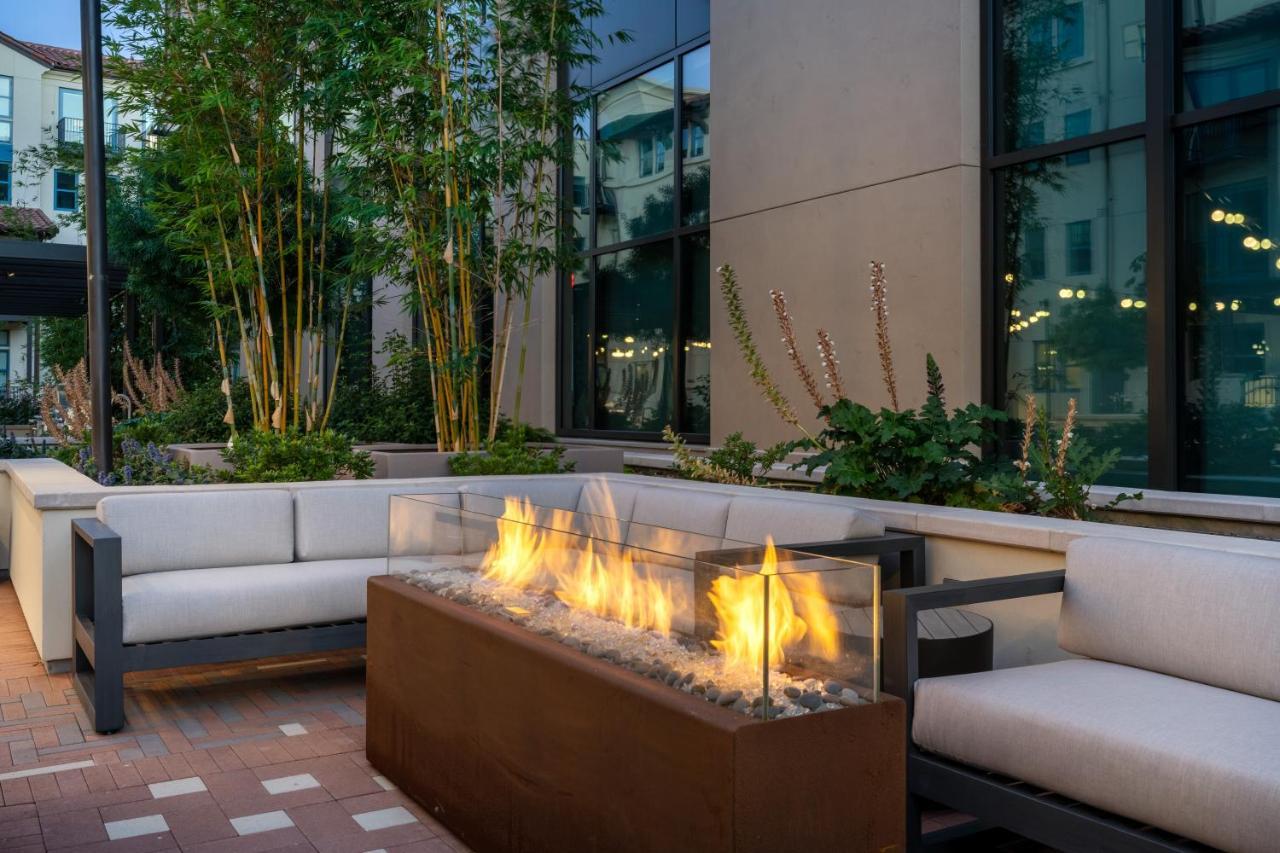 Locale Menlo Park Apartment Luaran gambar