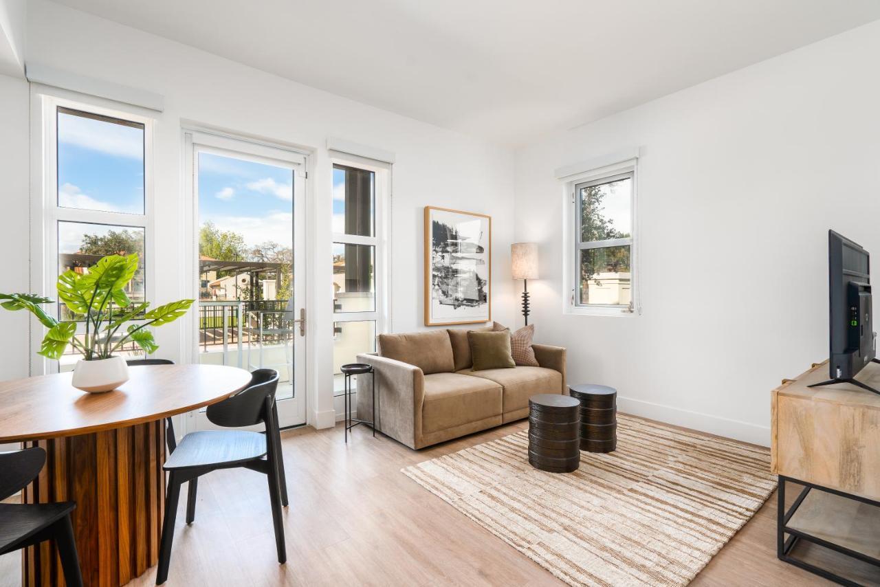 Locale Menlo Park Apartment Luaran gambar